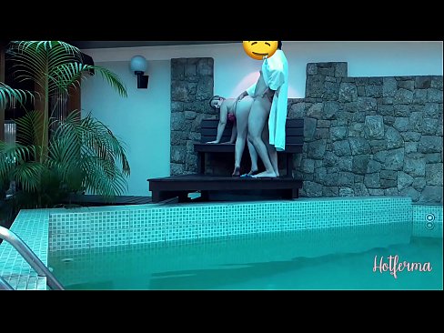 ❤️ Bulla ancillam ad piscinam invitat, sed fervido resistere non potuit Beautiful porn at la.bencoineth.top